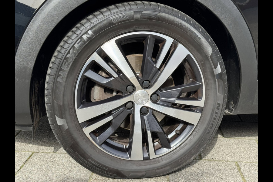 Peugeot 3008 1.2 PureTech Allure Pack - Navigatie / Apple Carplay I Airco I LED I DPC I Sport pakket I Dealer onderhouden