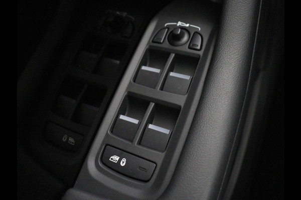 Jaguar I-PACE EV320 S Business Pack 90kWh | SOH 91% | Stoelverwarming | 360 Camera | Carplay | Meridian Surround | Full LED | Navigatie