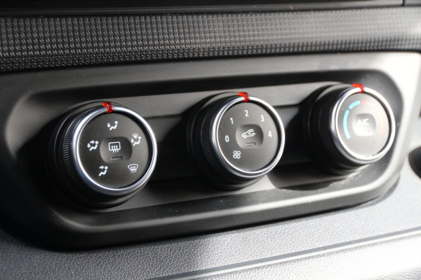 Renault Trafic 2.0 DCI 110 | L2H1 | Black edition | Cruise | Airco..