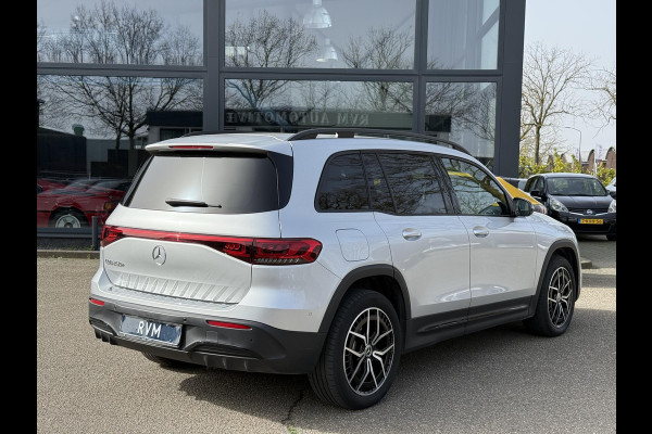 Mercedes-Benz EQB 250+ AMG Line 7p. 71 kWh | SOH 99% | 7 PERSOONS| ELEKTRISCHE ACHTERKLEP| STOELVERWARMING| DODE HOEK SENSOR| SFEERVERLICHTING| APPLE CARPLAY/ ANDROID AUTO