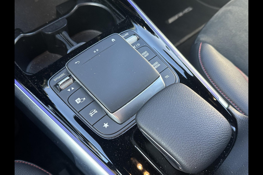 Mercedes-Benz EQB 250+ AMG Line 7p. 71 kWh | SOH 99% | 7 PERSOONS| ELEKTRISCHE ACHTERKLEP| STOELVERWARMING| DODE HOEK SENSOR| SFEERVERLICHTING| APPLE CARPLAY/ ANDROID AUTO