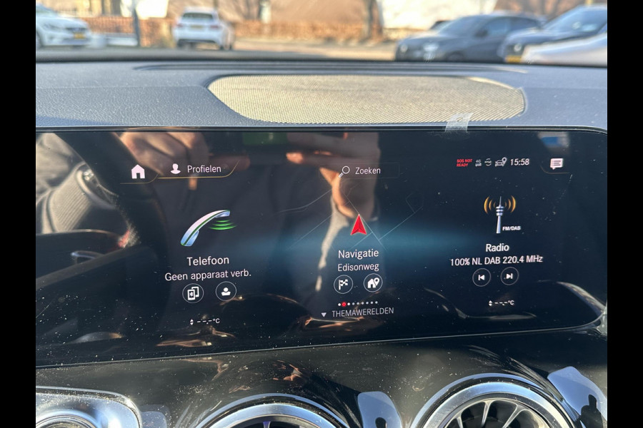 Mercedes-Benz EQB 250+ AMG Line 7p. 71 kWh | SOH 99% | 7 PERSOONS| ELEKTRISCHE ACHTERKLEP| STOELVERWARMING| DODE HOEK SENSOR| SFEERVERLICHTING| APPLE CARPLAY/ ANDROID AUTO
