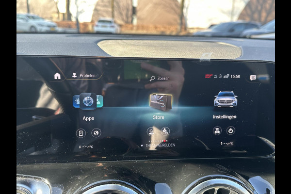 Mercedes-Benz EQB 250+ AMG Line 7p. 71 kWh | SOH 99% | 7 PERSOONS| ELEKTRISCHE ACHTERKLEP| STOELVERWARMING| DODE HOEK SENSOR| SFEERVERLICHTING| APPLE CARPLAY/ ANDROID AUTO