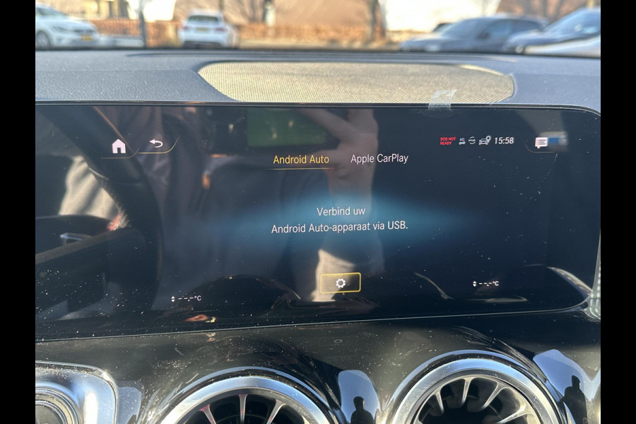 Mercedes-Benz EQB 250+ AMG Line 7p. 71 kWh | SOH 99% | 7 PERSOONS| ELEKTRISCHE ACHTERKLEP| STOELVERWARMING| DODE HOEK SENSOR| SFEERVERLICHTING| APPLE CARPLAY/ ANDROID AUTO