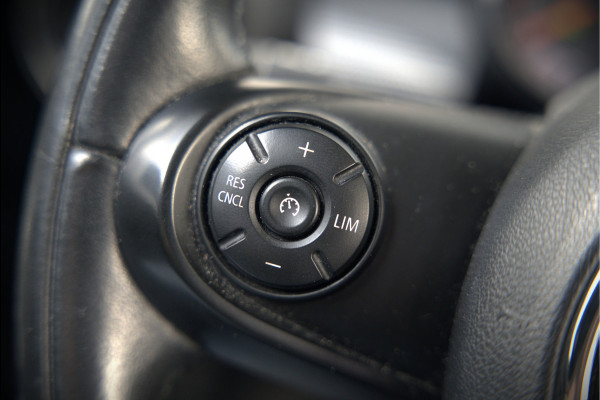 MINI Mini 1.5 Cooper | Apple Carplay | Navigatie | Cruise Control | Black Pack | Keyless | Automaat | NAP |