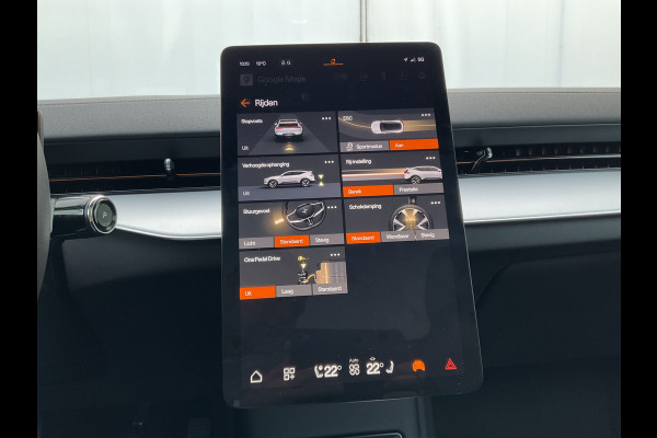 Polestar 3 Long range Dual motor 111 kWh 360° 22Inch B&W 1Eig Luchtver. Pano.dak