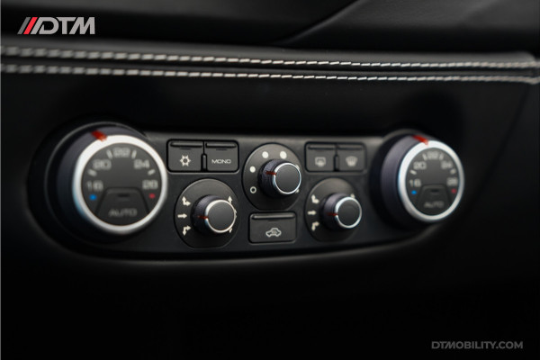 Ferrari 488 3.9 Spider HELE | Daytona Racing Seats | Passenger Display | Nose Lift |