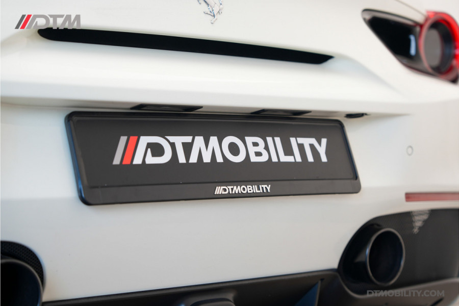 Ferrari 488 3.9 Spider HELE | Daytona Racing Seats | Passenger Display | Nose Lift |