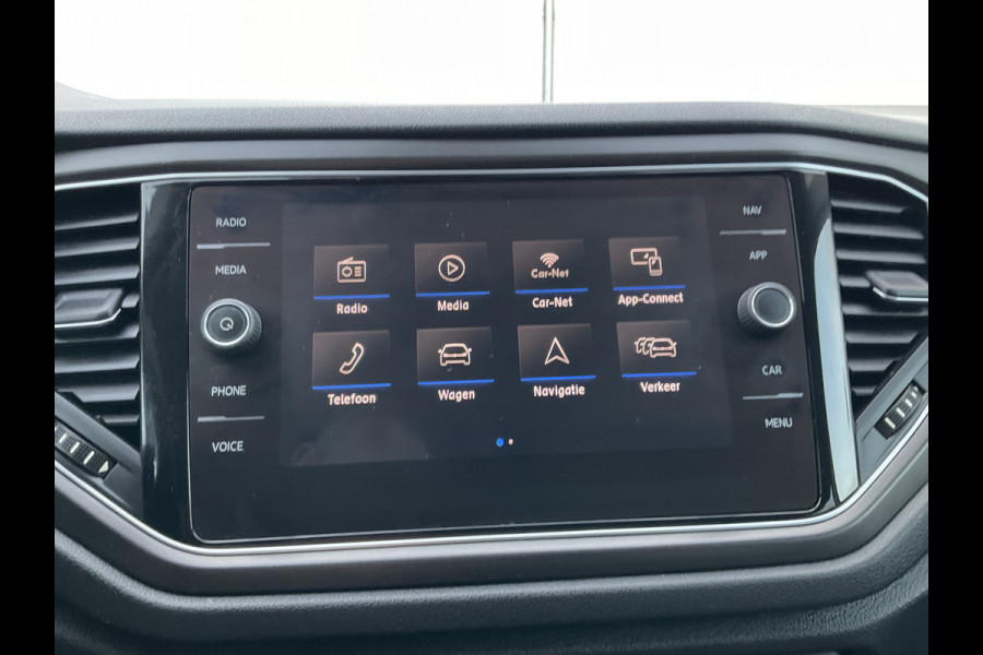 Volkswagen T-Roc 1.0 TSI Style DAB Navi PDC Trekhaak Hoge zit Bluetooth