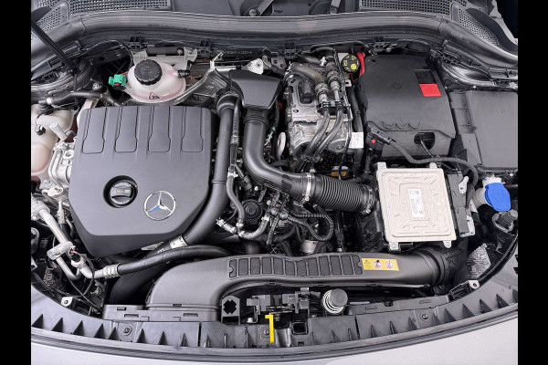 Mercedes-Benz B-Klasse 250 e AMG Line | Distronic Trekhaak Multibeam Night