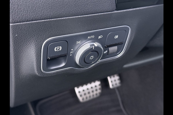Mercedes-Benz B-Klasse 250 e AMG Line | Distronic Trekhaak Multibeam Night