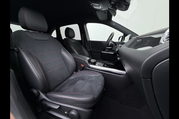 Mercedes-Benz B-Klasse 250 e AMG Line | Distronic Trekhaak Multibeam Night