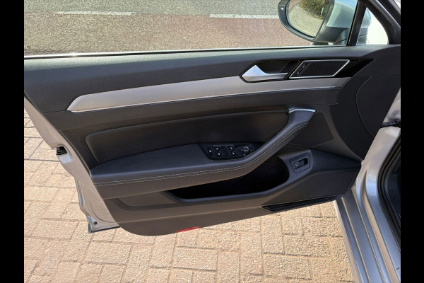 Volkswagen Passat Variant 1.5 TSI Highline R-LINE LEER,MASSAGE,CAMERA,AUTOMAAR,NIEUW-APK