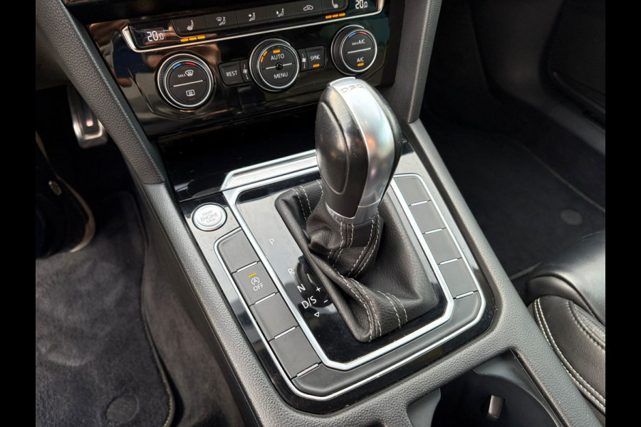 Volkswagen Passat Variant 1.5 TSI Highline R-LINE LEER,MASSAGE,CAMERA,AUTOMAAR,NIEUW-APK