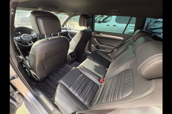 Volkswagen Passat Variant 1.5 TSI Highline R-LINE LEER,MASSAGE,CAMERA,AUTOMAAR,NIEUW-APK
