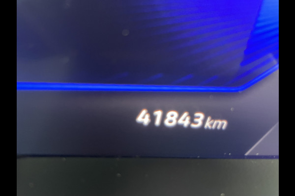 Volkswagen Polo 1.0 MPI Polo Airco - Apple carplay - Cruise control - Parkeersensoren - Licht metalen velgen 15 inch - Stuur multifunctioneel - Radio - Start/stop systeem - Elektrische ramen - Led verlichting - Stoffen b