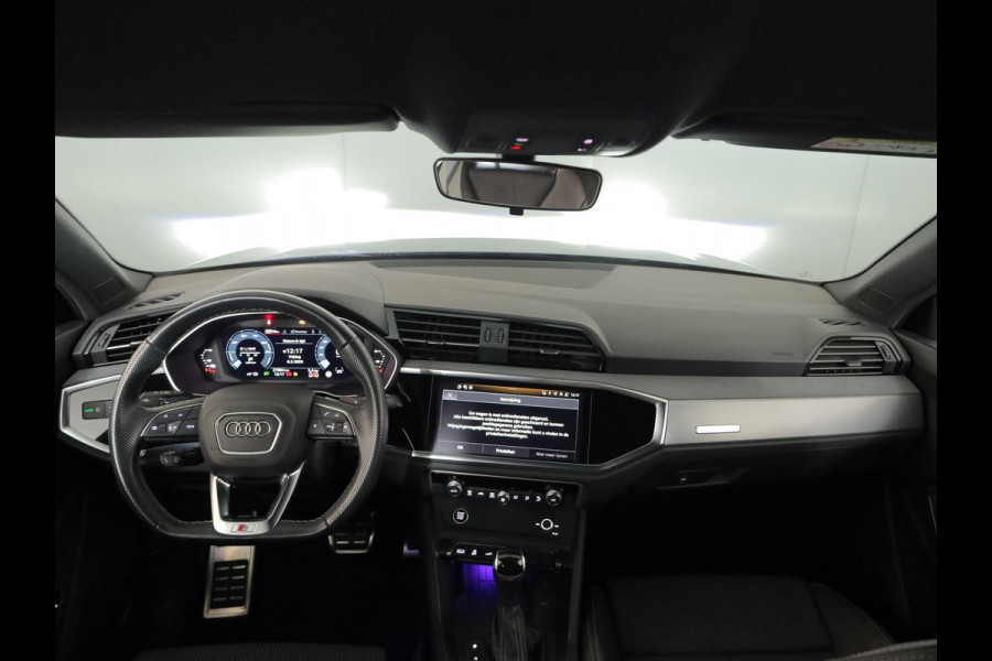 Audi Q3 45 TFSI e S edition 245pk | Parkeercamera | Navigatie| 20 inch Lichtmetalen velgen | 3 spaaks afgevlakt stuurwiel