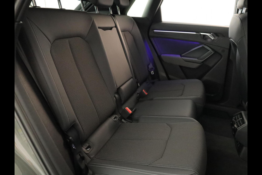 Audi Q3 45 TFSI e S edition 245pk | Parkeercamera | Navigatie| 20 inch Lichtmetalen velgen | 3 spaaks afgevlakt stuurwiel