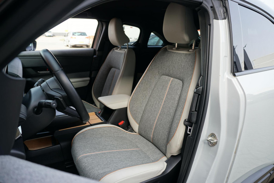 Mazda MX-30 e-SkyActiv 145 First Edition 36 kWh