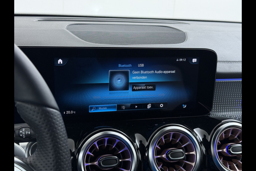 Mercedes-Benz EQB 350 4Matic 67kWk 293pk // Camera // Cruise Control // Carplay // Elek. Achterklep // Sfeerverlichting