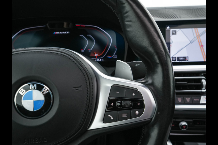 BMW 4 Serie Coupé M440i xDrive High Executive Aut. *PANO | LEATHER | HARMAN/KARDON | HEAD-UP | LASER-LED | ADAPTIVE-CRUISE | TOPVIEW | MEMORY-PACK | KEYLESS | HEATED-SPORTSEATS | DAB+ | DIGI-COCKPIT | SHIFTPADDLES | TOWBAR | 19''ALU*