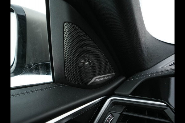 BMW 4 Serie Coupé M440i xDrive High Executive Aut. *PANO | LEATHER | HARMAN/KARDON | HEAD-UP | LASER-LED | ADAPTIVE-CRUISE | TOPVIEW | MEMORY-PACK | KEYLESS | HEATED-SPORTSEATS | DAB+ | DIGI-COCKPIT | SHIFTPADDLES | TOWBAR | 19''ALU*