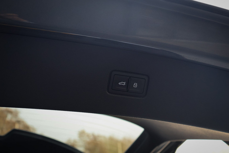 Audi Q7 60 TFSI e Competition | B&O AUDIO | ADAPTIVE CRUISE | ELEK HAAK | PANORAMADAK | RS STOELEN |