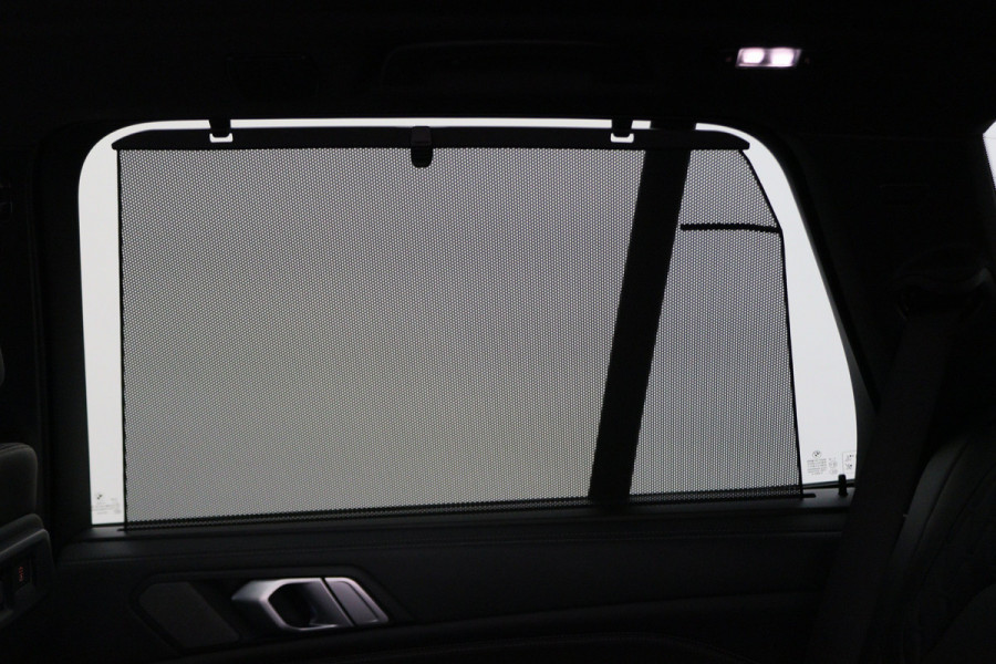 BMW X5 xDrive45e High Executive Laser, Panoramadak, 360° Camera, ACC, Luchtvering, H&K, Trekhaak, 21"