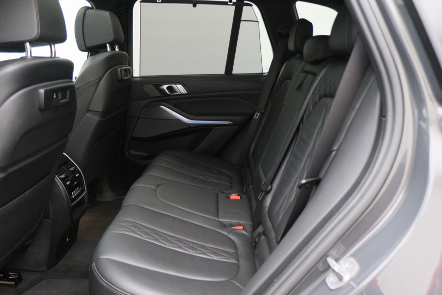 BMW X5 xDrive45e High Executive Laser, Panoramadak, 360° Camera, ACC, Luchtvering, H&K, Trekhaak, 21"