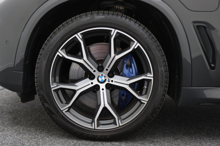 BMW X5 xDrive45e High Executive Laser, Panoramadak, 360° Camera, ACC, Luchtvering, H&K, Trekhaak, 21"