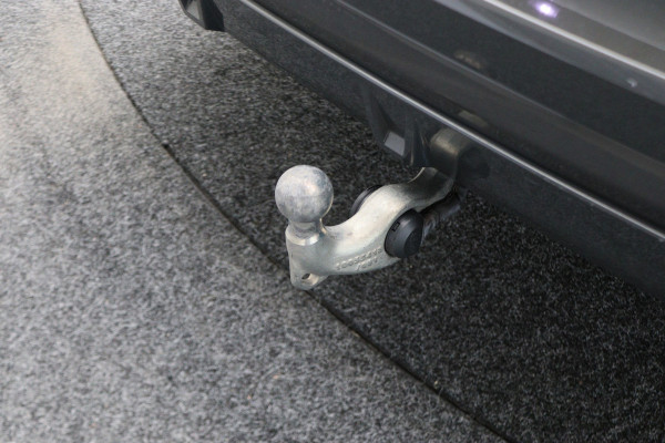 BMW X5 xDrive45e High Executive Laser, Panoramadak, 360° Camera, ACC, Luchtvering, H&K, Trekhaak, 21"