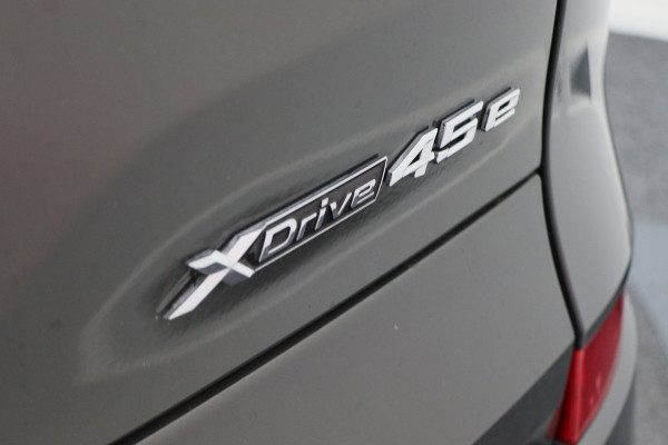 BMW X5 xDrive45e High Executive Laser, Panoramadak, 360° Camera, ACC, Luchtvering, H&K, Trekhaak, 21"