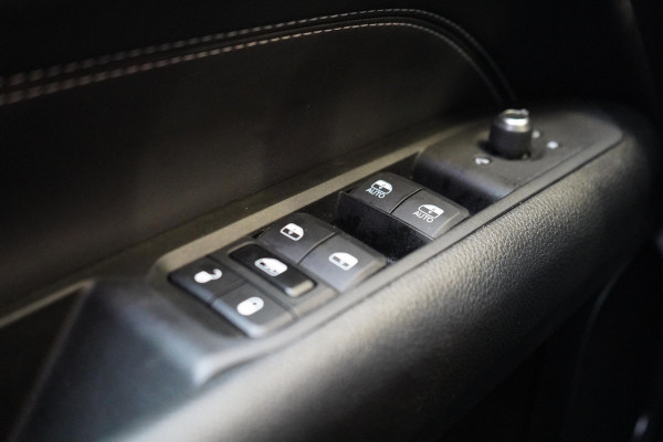 Jeep Compass 4xe 240 Plug-in Hybrid Electric S | SoH 88% | Stuurverwarming | Stuurverwarming | Leder | Navigatie | Camera