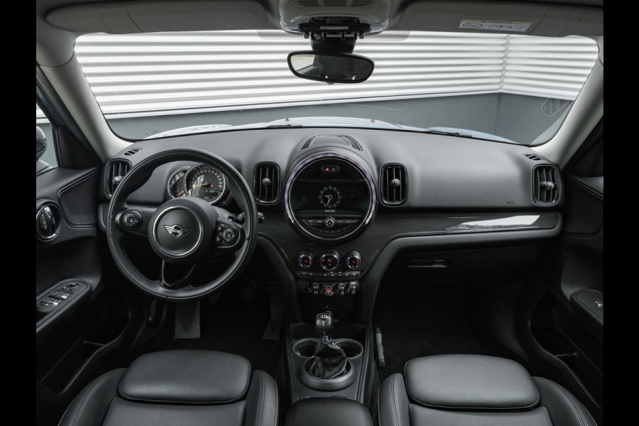 MINI Countryman 2.0 Cooper D - Sportstoelen - Navigatie XL - Stoelverwarming