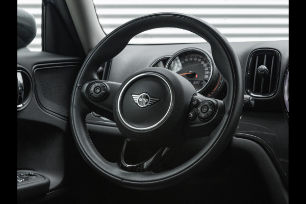 MINI Countryman 2.0 Cooper D - Sportstoelen - Navigatie XL - Stoelverwarming