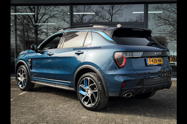 Lynk & Co 01 1.5 Orig NL|MY23|Zwarte hemel|Rolhoes|360 camera|Snelladen