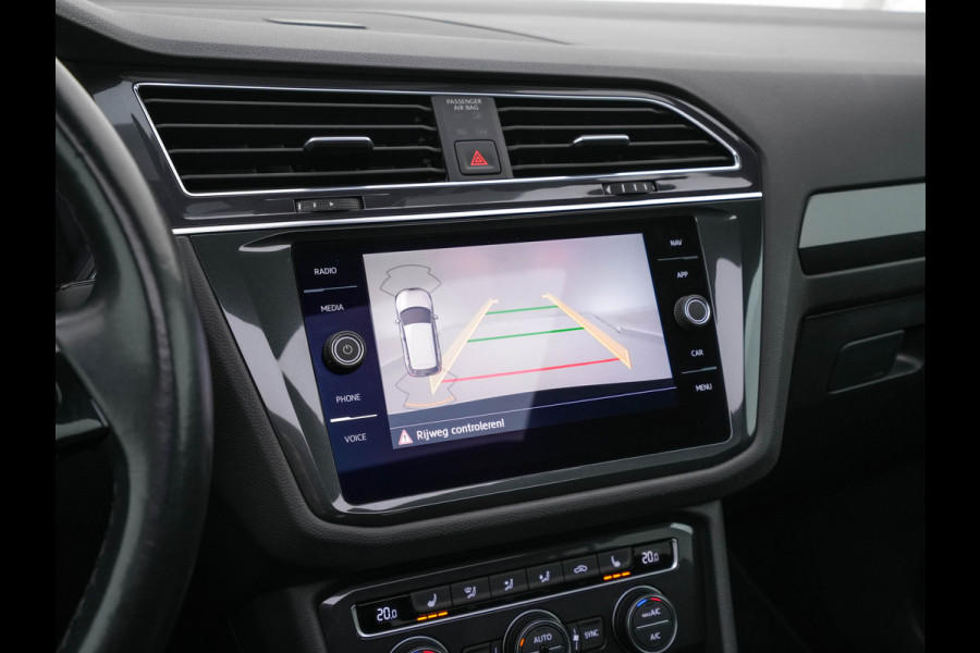 Volkswagen Tiguan Allspace 1.5 TSI R-Line Highline Business [ 7-Pers. ] Aut. *PANO | ARTVELOURS | FULL-LED | DIGI-COCKPIT | KEYLESS | ADAPTIVE-CRUISE | CAMERA | SHIFTPADDLES | CARPLAY | DAB+ | HEATED-COMFORTSEATS | NAVI-FULLMAP | PRIVACYGLASS | 19''ALU*