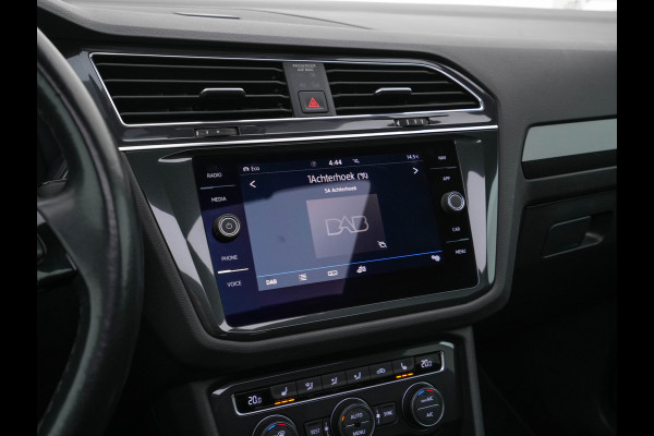 Volkswagen Tiguan Allspace 1.5 TSI R-Line Highline Business [ 7-Pers. ] Aut. *PANO | ARTVELOURS | FULL-LED | DIGI-COCKPIT | KEYLESS | ADAPTIVE-CRUISE | CAMERA | SHIFTPADDLES | CARPLAY | DAB+ | HEATED-COMFORTSEATS | NAVI-FULLMAP | PRIVACYGLASS | 19''ALU*