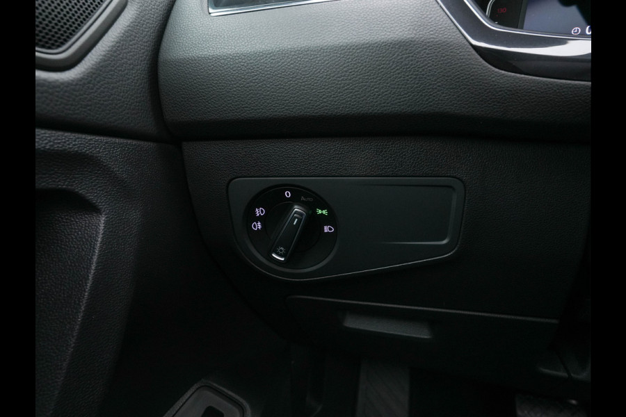 Volkswagen Tiguan Allspace 1.5 TSI R-Line Highline Business [ 7-Pers. ] Aut. *PANO | ARTVELOURS | FULL-LED | DIGI-COCKPIT | KEYLESS | ADAPTIVE-CRUISE | CAMERA | SHIFTPADDLES | CARPLAY | DAB+ | HEATED-COMFORTSEATS | NAVI-FULLMAP | PRIVACYGLASS | 19''ALU*