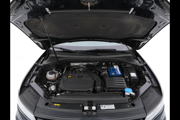 Volkswagen Tiguan Allspace 1.5 TSI R-Line Highline Business [ 7-Pers. ] Aut. *PANO | ARTVELOURS | FULL-LED | DIGI-COCKPIT | KEYLESS | ADAPTIVE-CRUISE | CAMERA | SHIFTPADDLES | CARPLAY | DAB+ | HEATED-COMFORTSEATS | NAVI-FULLMAP | PRIVACYGLASS | 19''ALU*