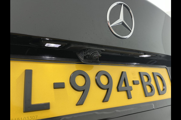 Mercedes-Benz A-Klasse 250 e AMG Limited Business Solution (Plug-In) (INCL-BTW) *PANO | LEATHER-MICROFIBRE | FULL-LED | AMBIENTLIGHT | HEATED-SPORTSEATS | WIDESCREEN-COCKPIT | DAB+ | NAVI-FULLMAP | CAMERA | PRIVACYGLASS | 18''ALU*