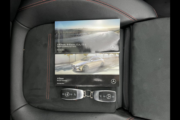 Mercedes-Benz A-Klasse 250 e AMG Limited Business Solution (Plug-In) (INCL-BTW) *PANO | LEATHER-MICROFIBRE | FULL-LED | AMBIENTLIGHT | HEATED-SPORTSEATS | WIDESCREEN-COCKPIT | DAB+ | NAVI-FULLMAP | CAMERA | PRIVACYGLASS | 18''ALU*
