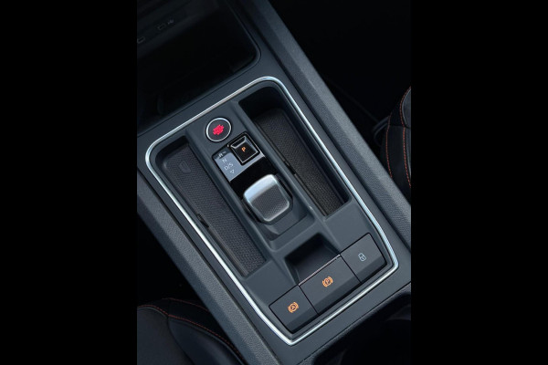 Seat Leon Sportstourer 1.0 eTSI AUTOMAAT FR Business Intense, VOL OPTIES, panoramadak, dealer onderhoud,trekhaak, 1 e eig, NL auto