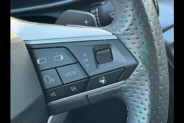 Seat Leon Sportstourer 1.0 eTSI AUTOMAAT FR Business Intense, VOL OPTIES, panoramadak, dealer onderhoud,trekhaak, 1 e eig, NL auto