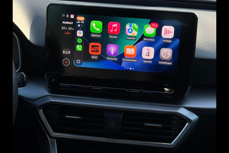 Seat Leon Sportstourer 1.0 eTSI AUTOMAAT FR Business Intense, VOL OPTIES, panoramadak, dealer onderhoud,trekhaak, 1 e eig, NL auto