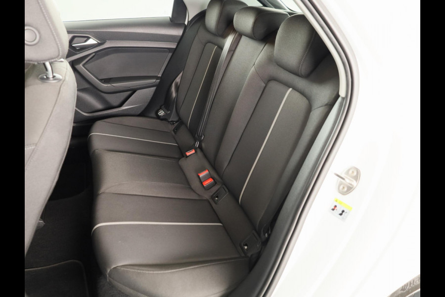 Audi A1 Sportback 25 TFSI epic 95pk | Navigatie via app| Parkeersensoren | Cruise Control