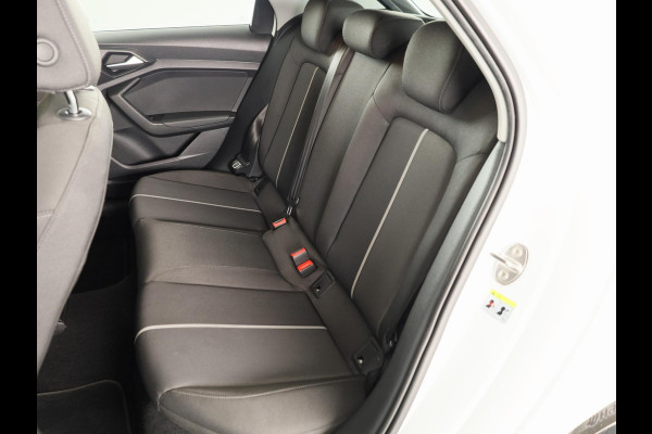 Audi A1 Sportback 25 TFSI epic 95pk | Navigatie via app| Parkeersensoren | Cruise Control