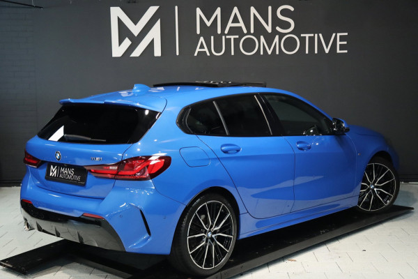 BMW 1-serie 118i M SPORT / PANODAK / LIVE COCKPIT / LED / CAMERA / CARPLAY