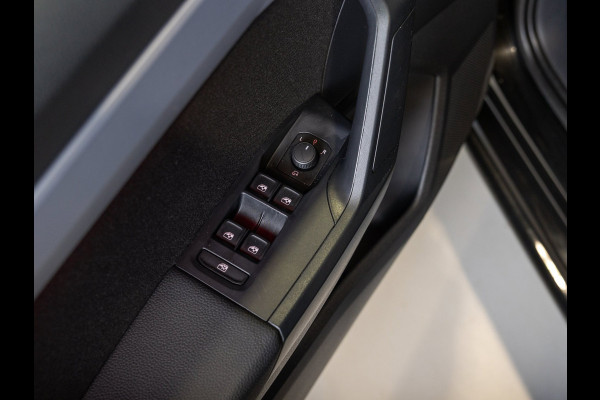 Seat Ibiza 1.0 EcoTSI FR Business Connect / 115pk / Achteruitrijcamera / Apple Carplay / Airco / Stoelverwarming