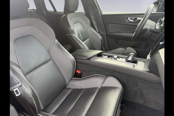 Volvo V60 2.0 B4 205 pk R-Design sport, Black edition, vele opties, sport leder, dealer onderhouden, 1 e eigenaar, NL auto met nap